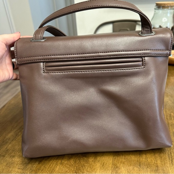 Mat & Nat - WAPI VEGAN SHOULDER BAG - LOOM - purple brown color - great neutral - Picture 6 of 11